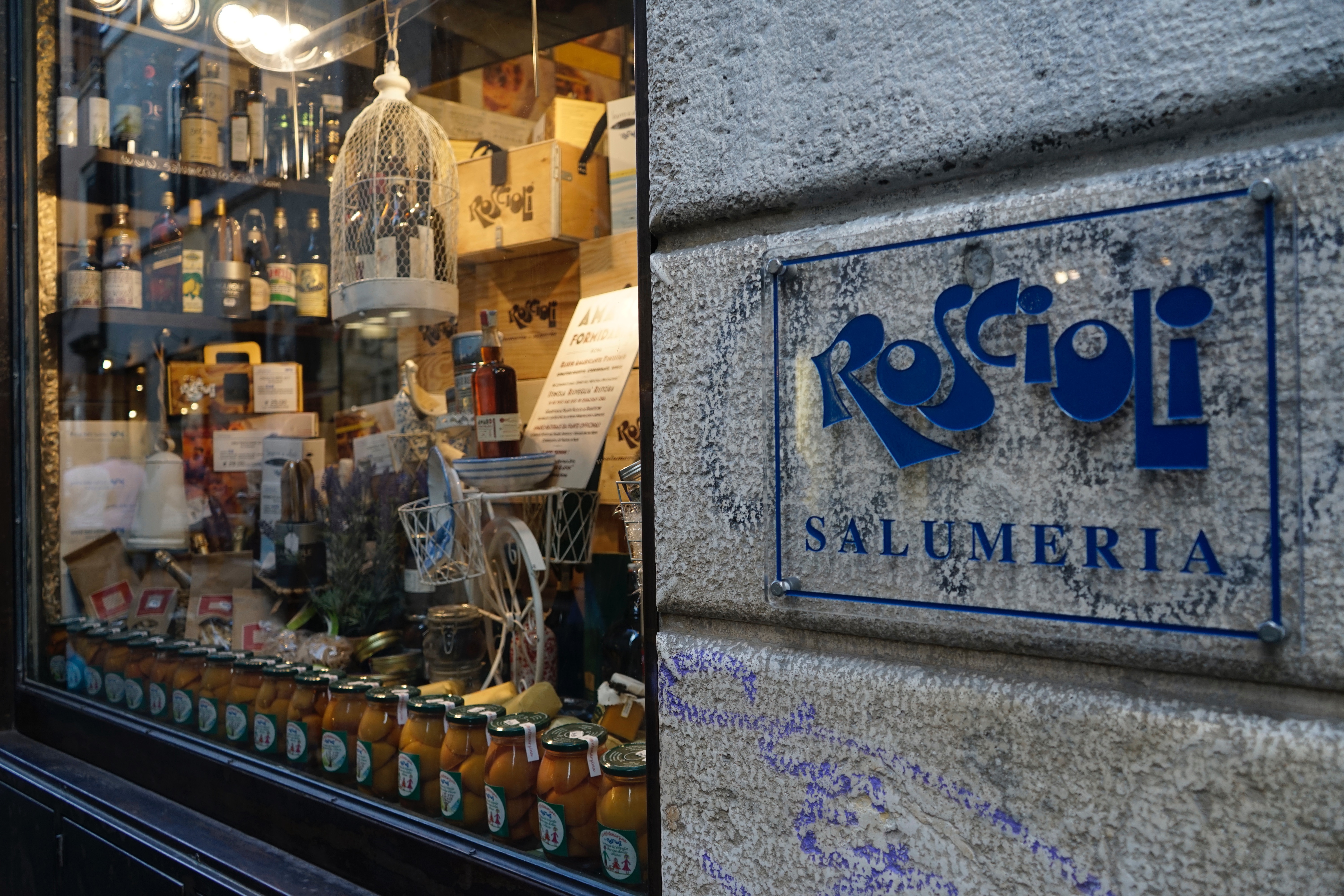 OFFERTA DE CECCO - Picture of Alimentari Valeri, Rome - Tripadvisor